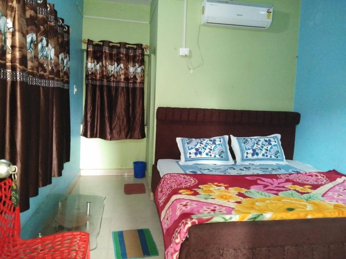 Hotel Devdoot Rajgir Bagian luar foto